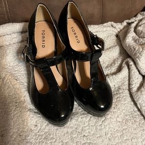 Torrid 7.5 W Mary Jane platforms